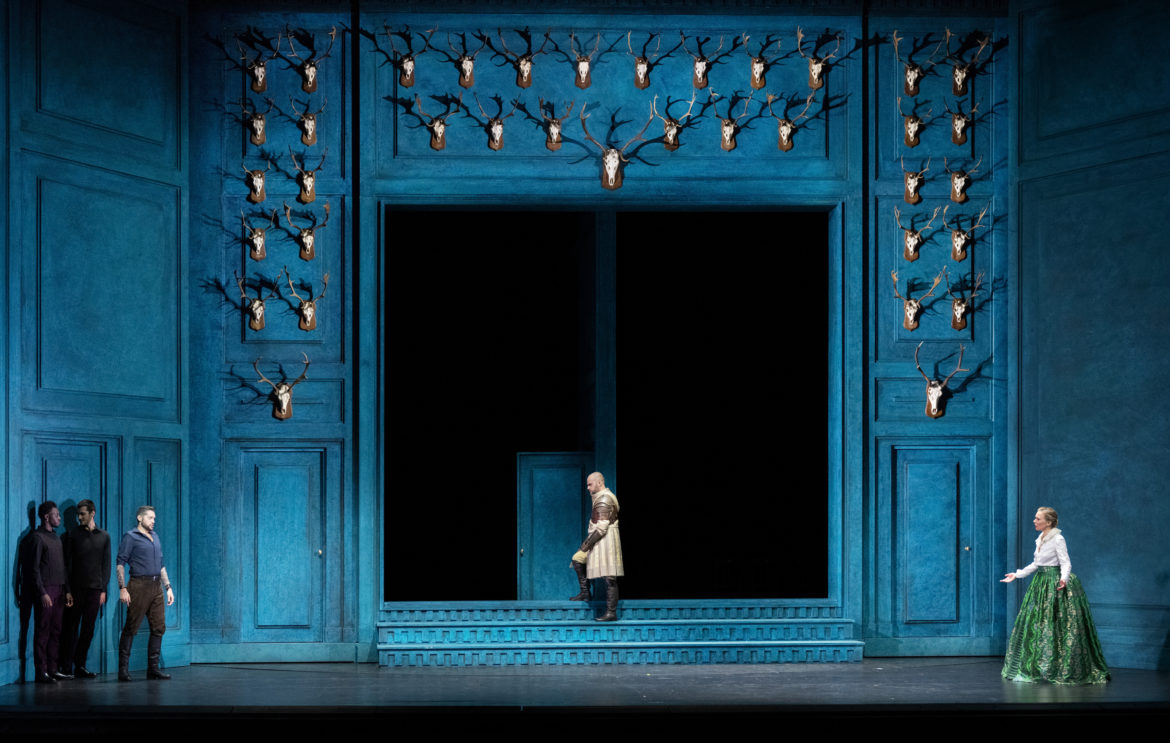 21-22_ANNA_BOLENA_PRE_GENERALE_211014_GTG_c_monikarittershaus_130