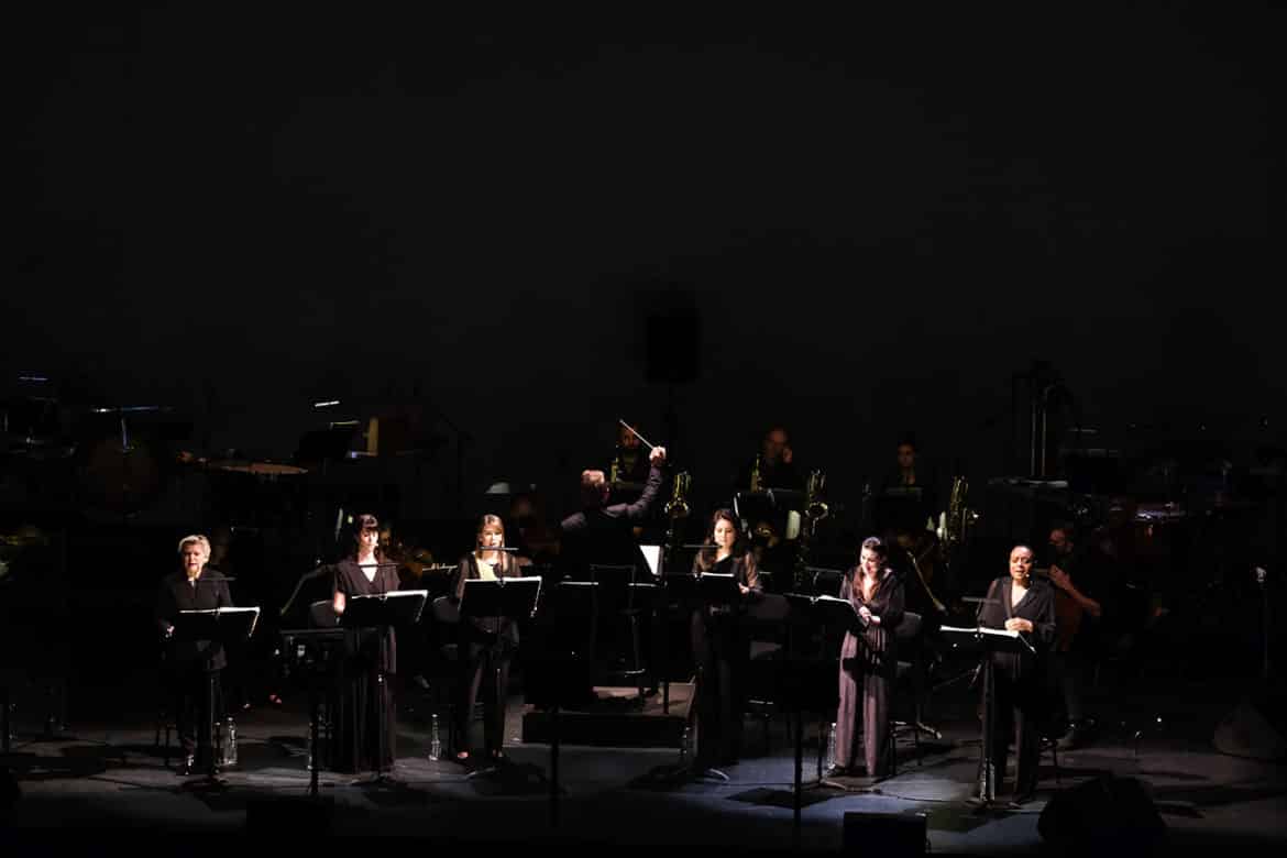 4 48 PSYCHOSIS_3 © EIC