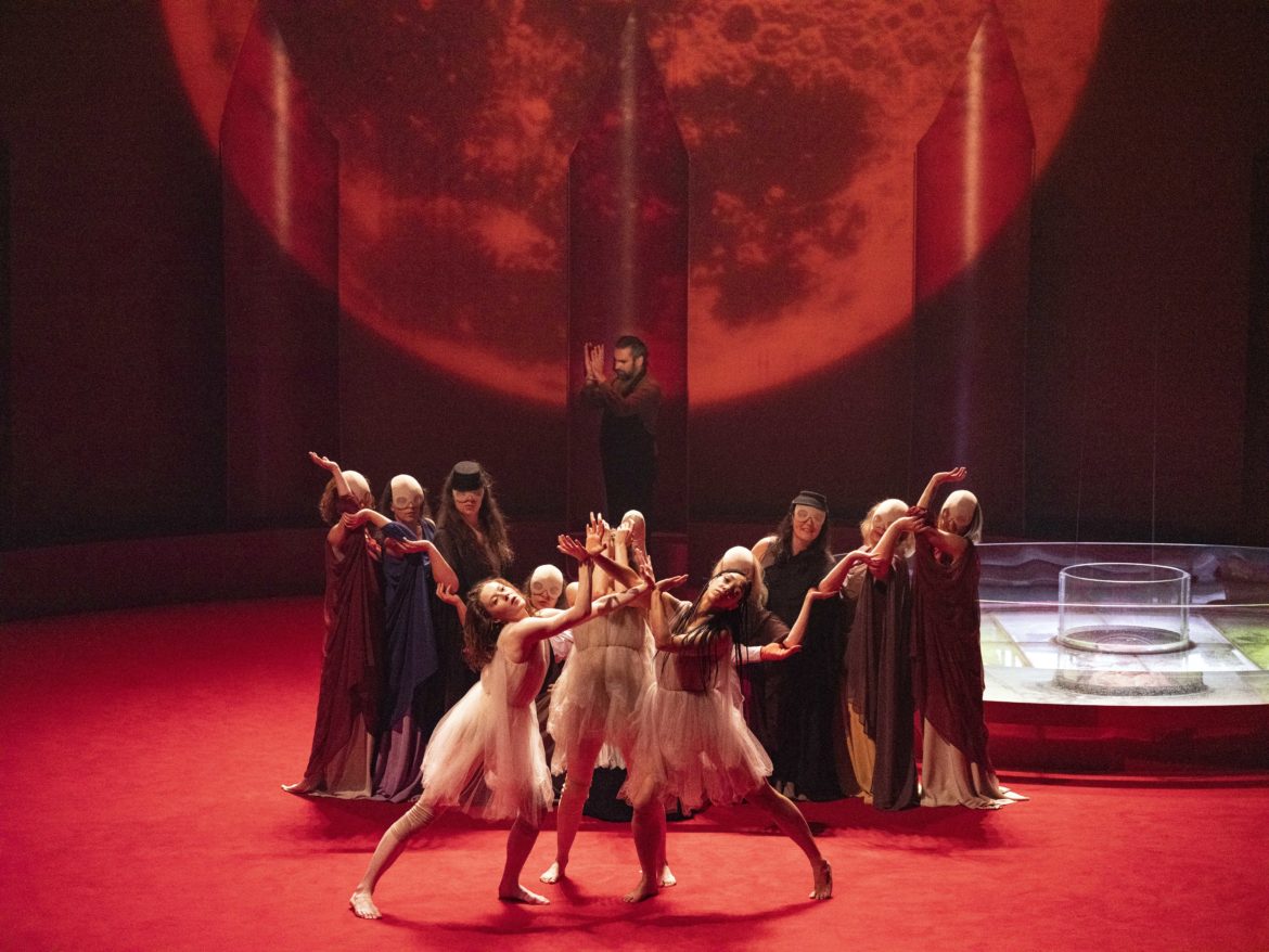 Red Waters © Philippe Chancel, 2022 – TNB, Opéra de Rennes, ONB