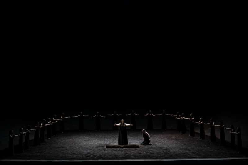 Emilie_Brouchon___Opera_national_de_Paris-Elektra-21-22—Emilie-Brouchon—OnP–12–800px