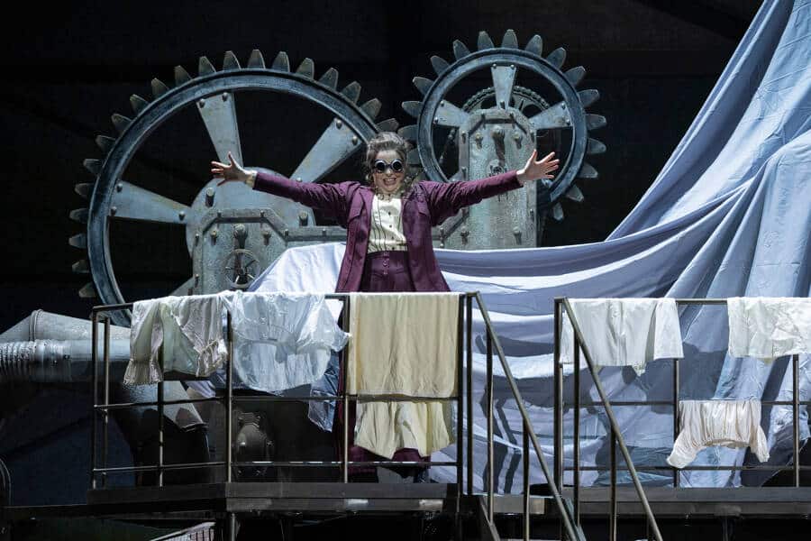 653a53b10000000000000021_BIG