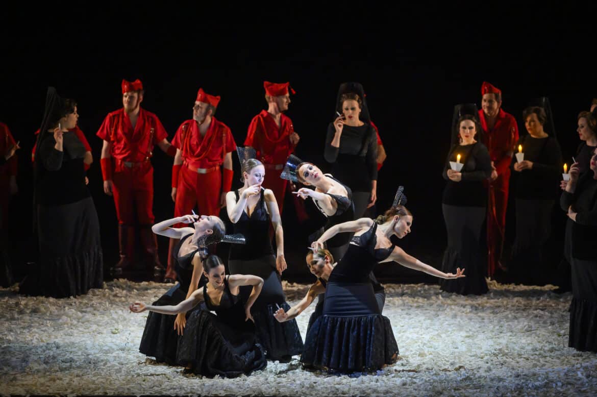 Danseuses (c) J. BERGER-ORW-Liège